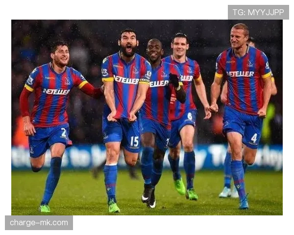 乔·阿尤状态回暖献精彩表现，助球队力克强敌夺英超胜利