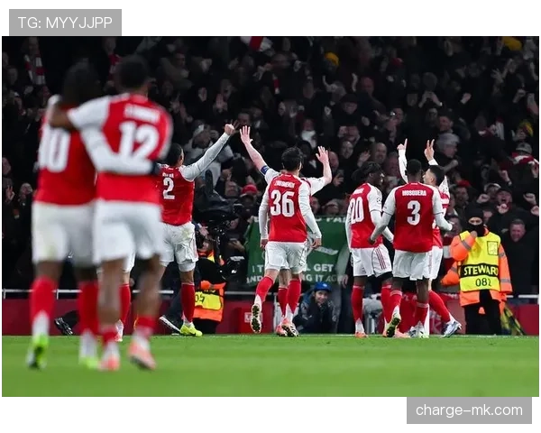 亨利重返阿森纳，经典时刻再现引球迷热议