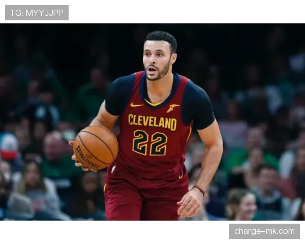 亚美尼亚中场表现稳健，持续提升助球队跻身新高巅峰