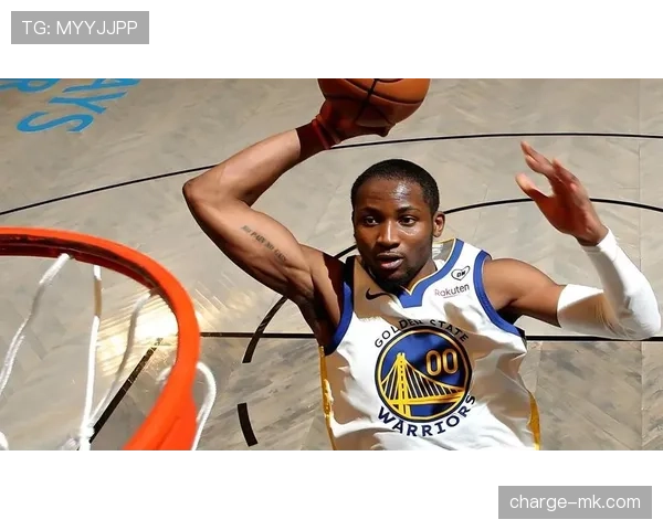 库明加无球切入效率提升，拉开勇士锋线进攻空间